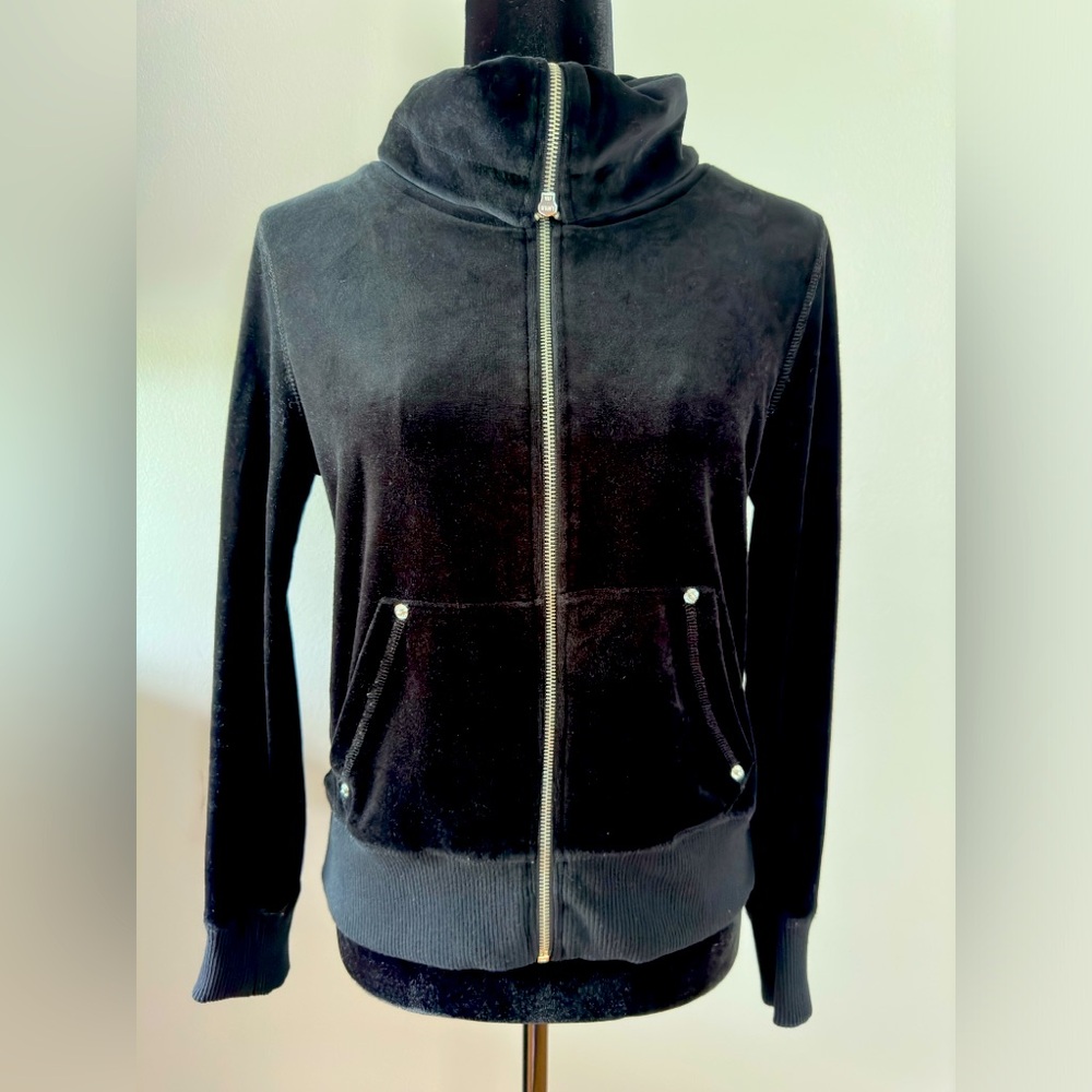 MK Velvet jacket‎